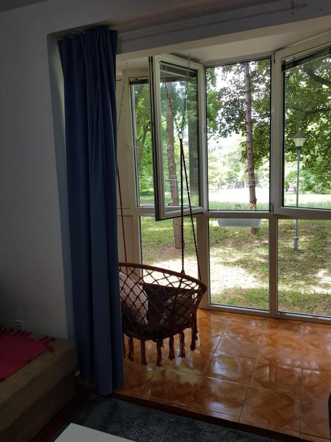 Ferienwohnung Apartman Park, TC Stadion Vozdovac Belgrad Exterior foto